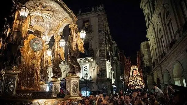 Al momento stai visualizzando La Regione rimedia e reinserisce la Festa di San Giacomo, con la Scala Illuminata, nel calendario delle manifestazioni di grande richiamo turistico.